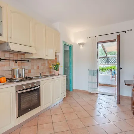 Property In Porto Istana Ss Apartamento *