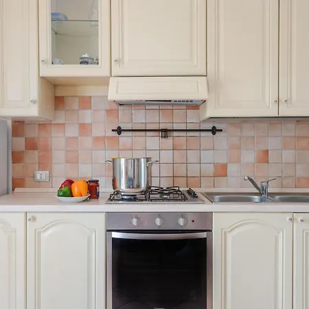 Property In Porto Istana Ss *